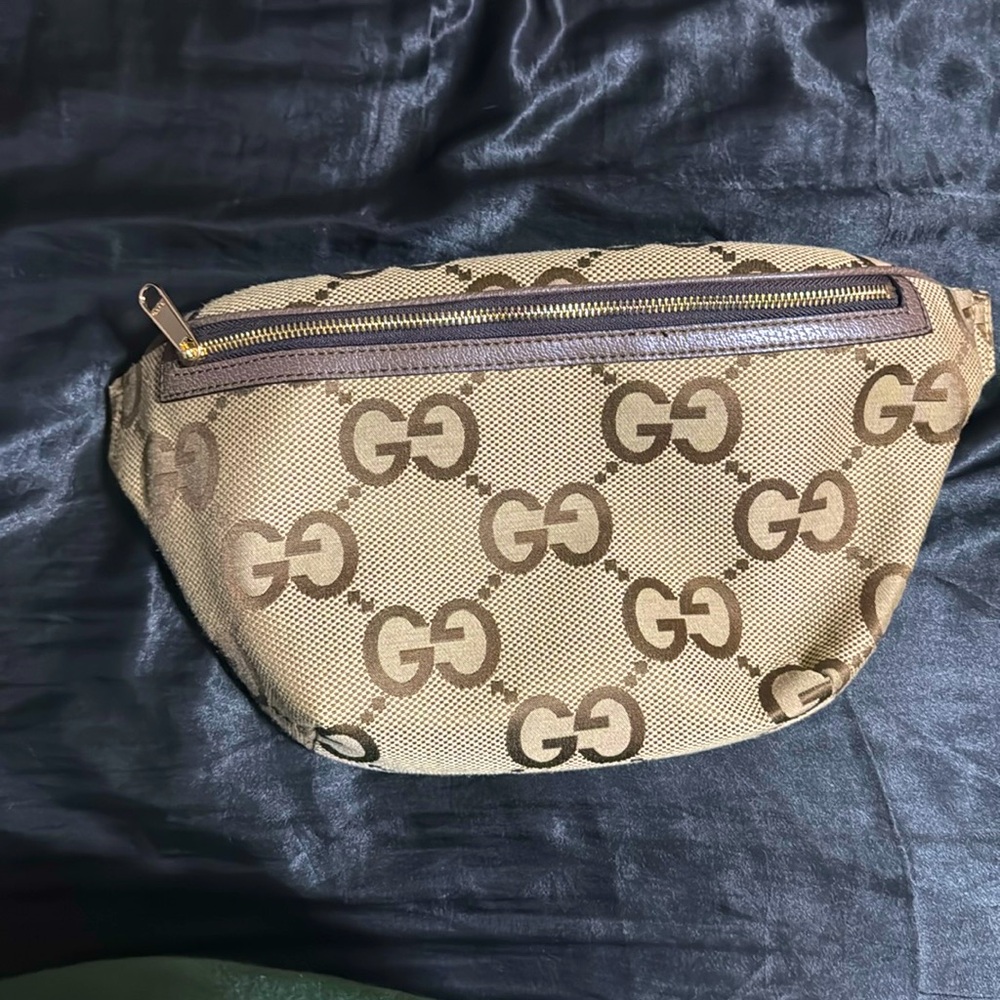 gucci fanny pack
